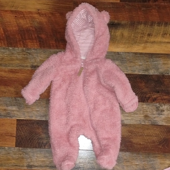 NEWBORN GIRLS CLOTHING AND  ACCESSORIES!!! HUGE BUNDLE! - Picture 4 of 14